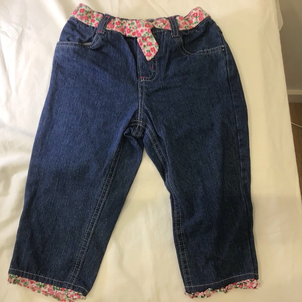 Girls Denim Capris – Size 6 – Pink Floral Waistband & Ruffle Cuffs